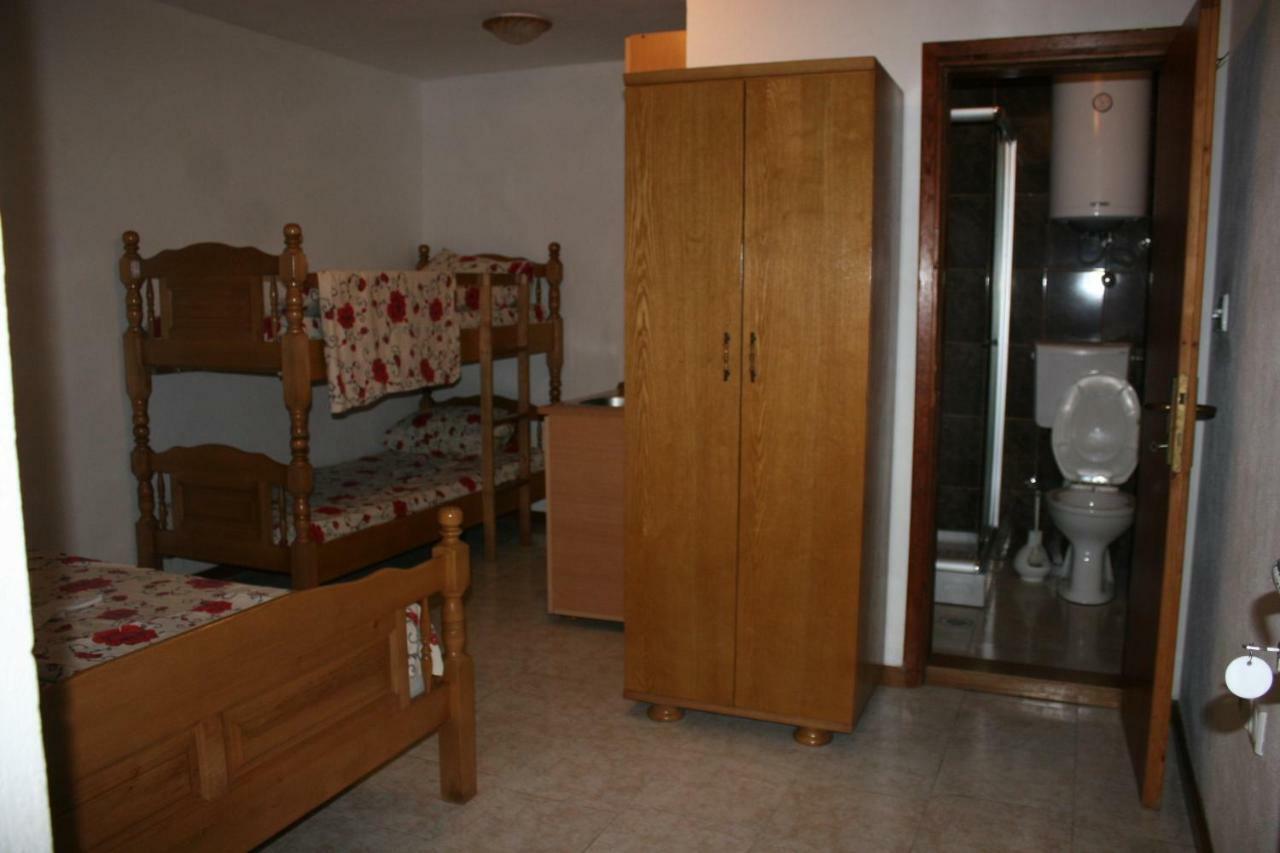 Apartments Emerald Ulcinj Exterior foto